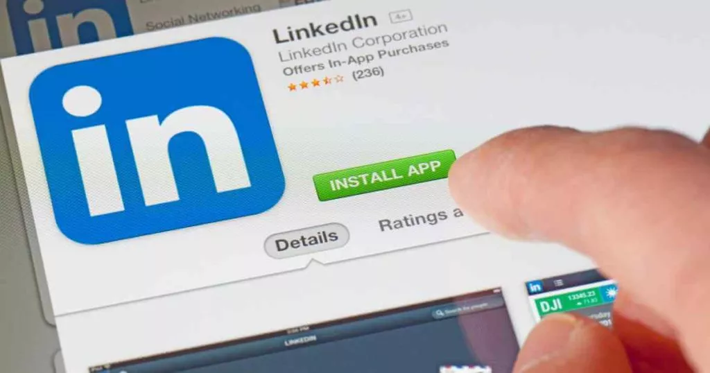 30 ejemplos de titulares de LinkedIn basados ​​en resultados