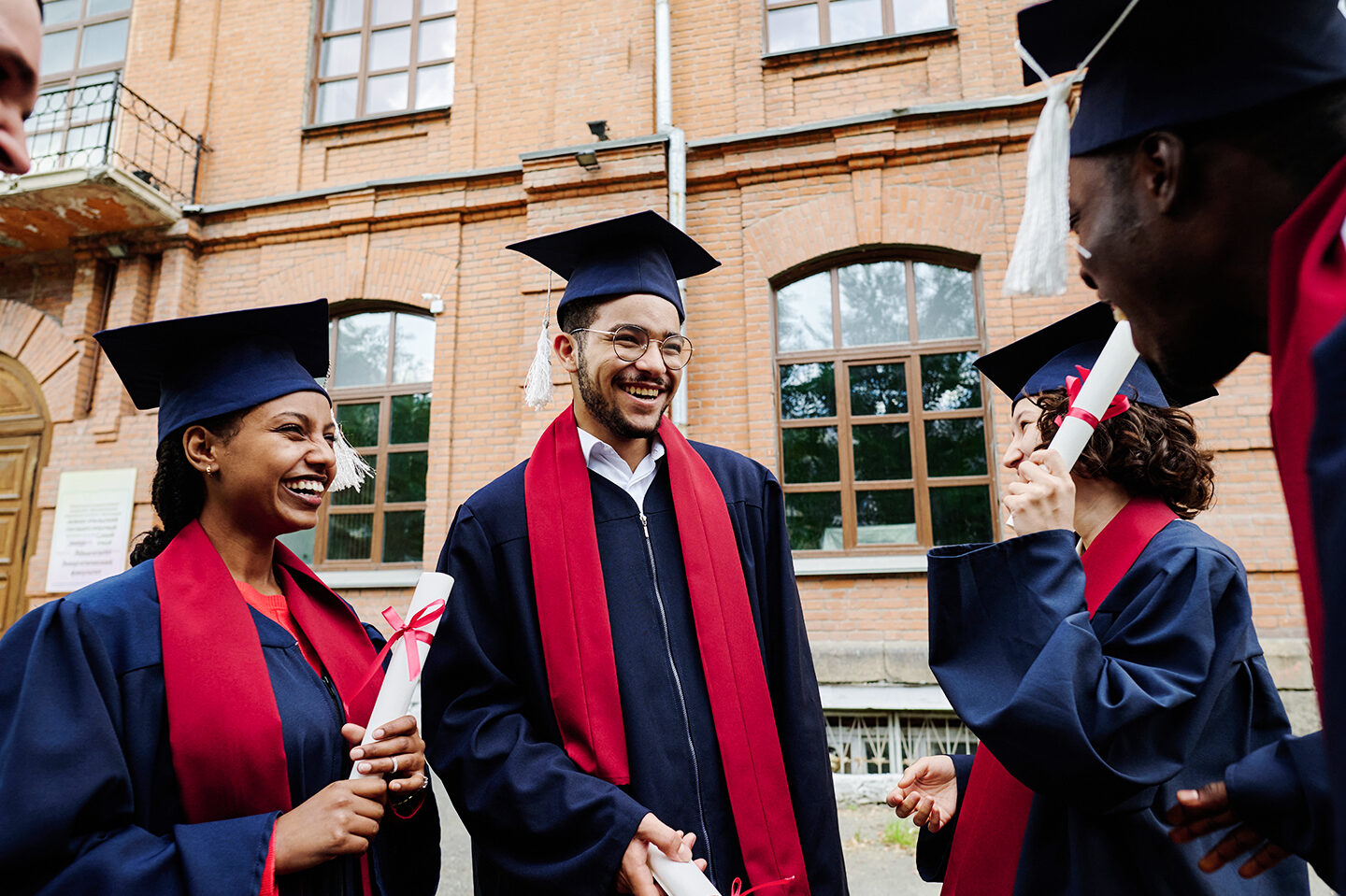 4 ejemplos de discursos de graduación de secundaria que inspiran |